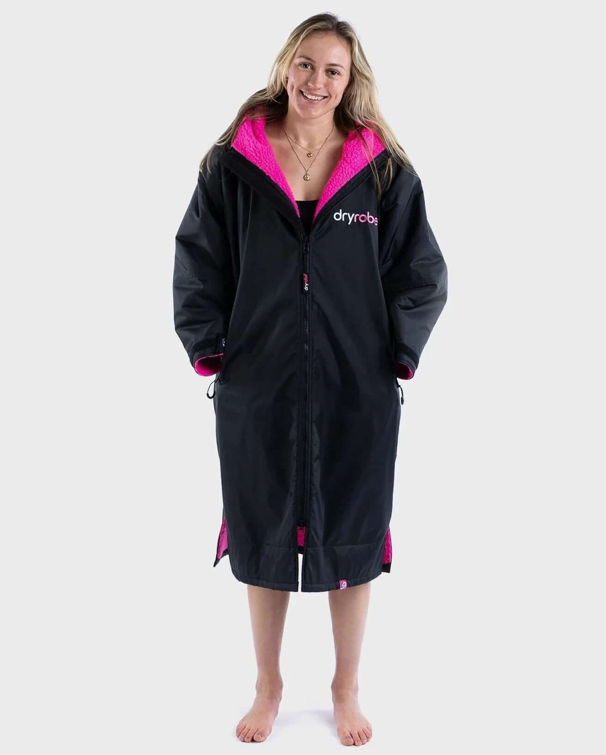 The dryrobe Advance jacket with Long Sleeves by Dryrobe