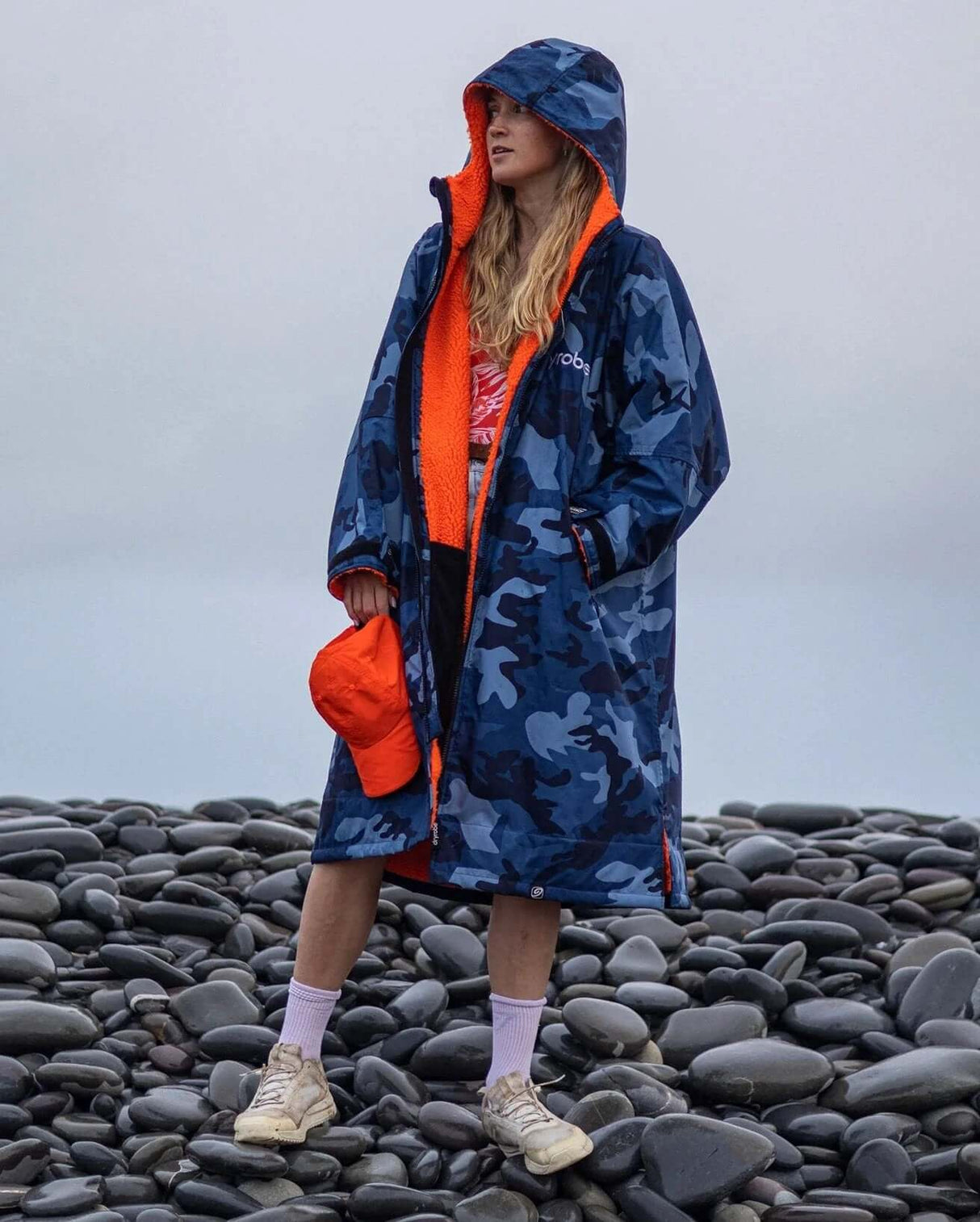 The dryrobe Advance jacket with Long Sleeves by Dryrobe