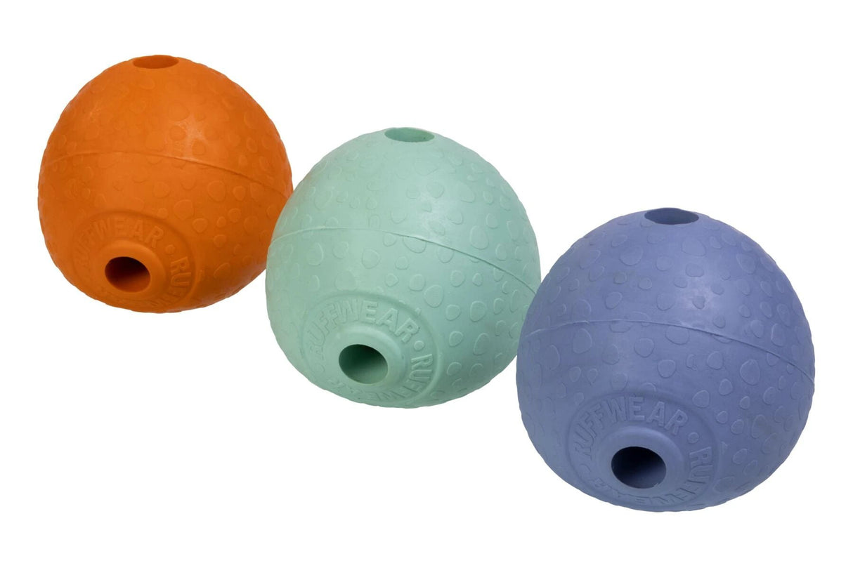 Ruffwear Huckama Rubber Dog Throw Toy by Leadingdog