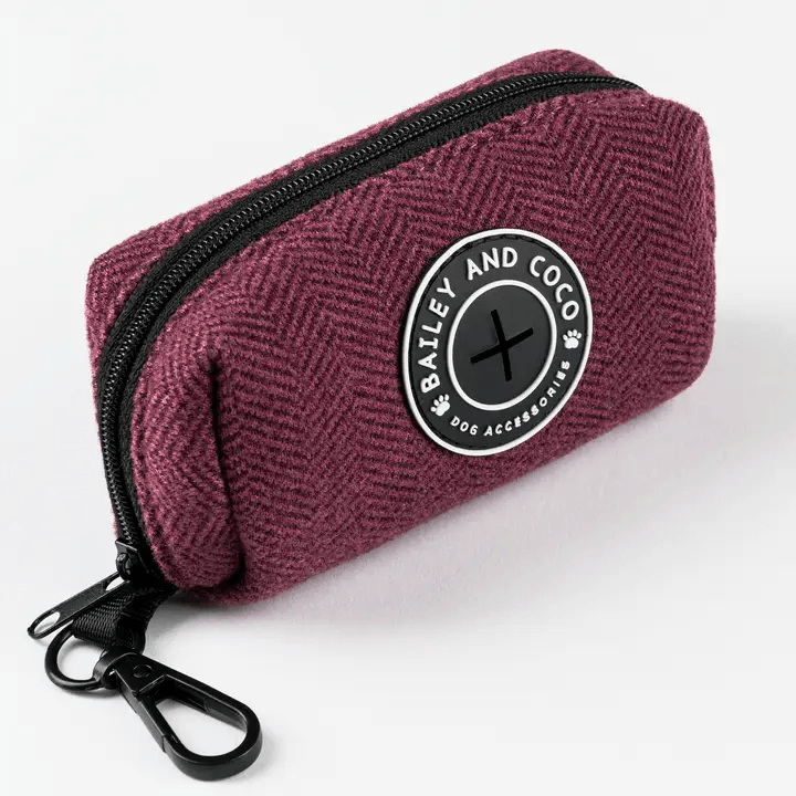 Bailey And Coco Poo Bag Holder For Dog Leash D Ring Attachment Keeps Cleanup Supplies Within Reach by Bailey and Coco
