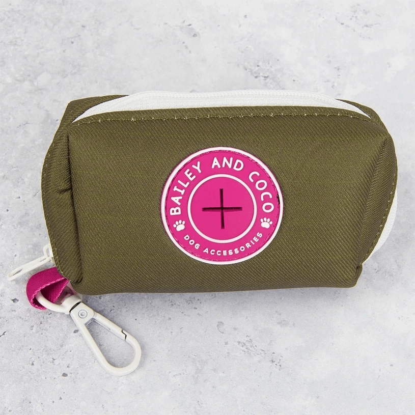 Bailey And Coco Poo Bag Holder For Dog Leash D Ring Attachment Keeps Cleanup Supplies Within Reach by Bailey and Coco