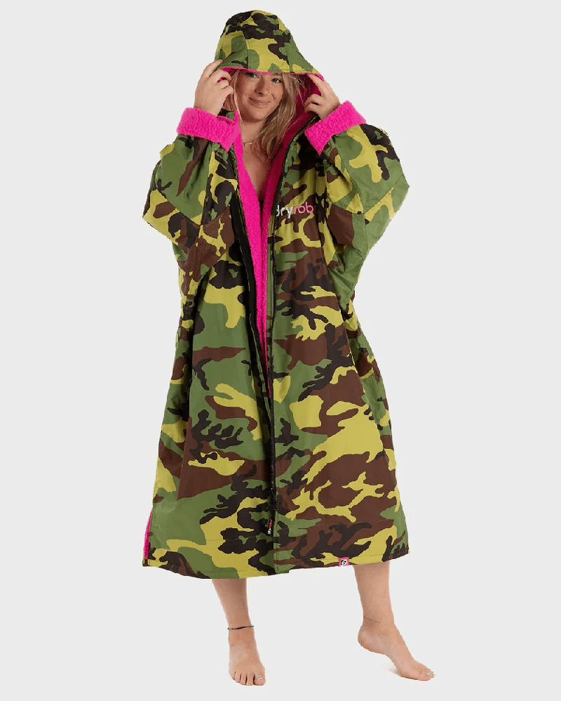 The dryrobe Advance jacket with Long Sleeves by Dryrobe