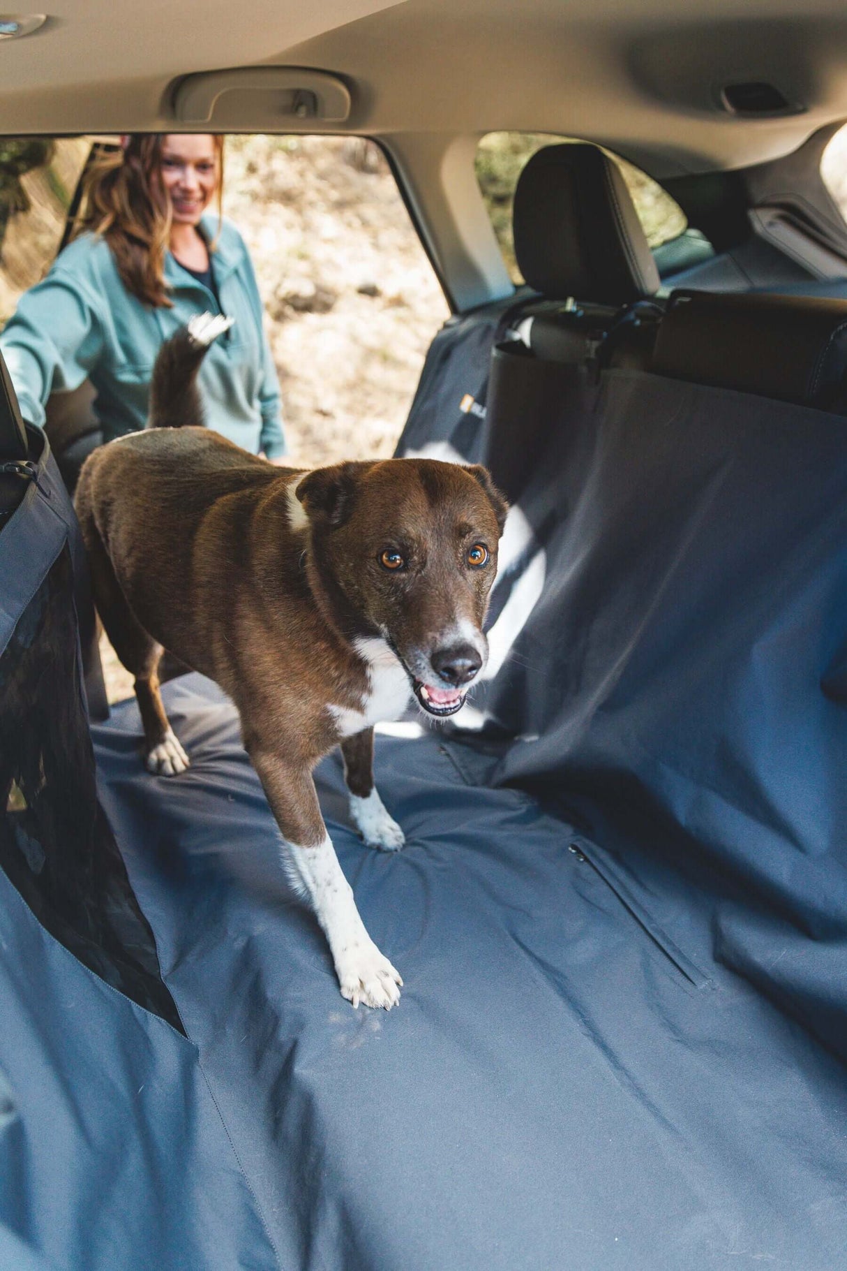 Ruffwear Dirt Bag Machine washable vehicle seat cover