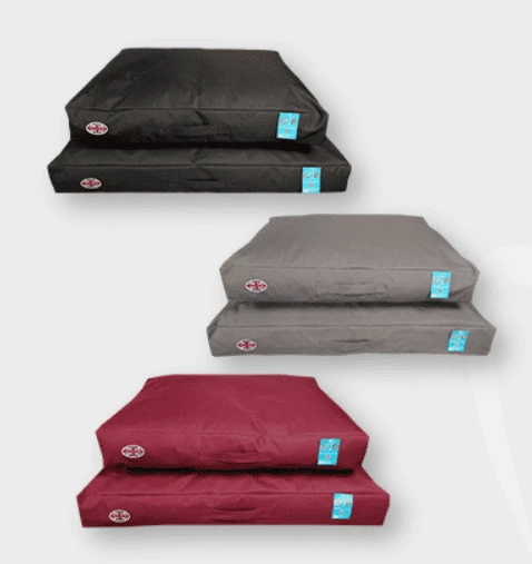 Gor Pets Premium Outdoor Sleeper Dog Bed by Gor Pets