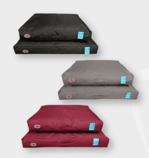 Gor Pets Premium Outdoor Sleeper Dog Bed by Gor Pets