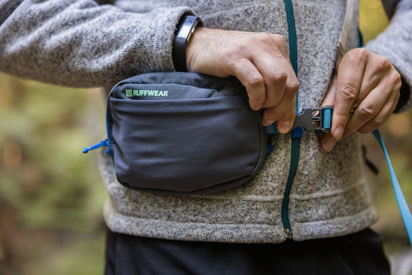 Ruffwear Stash Bag Plus convenient pick-up bag-Leadingdog